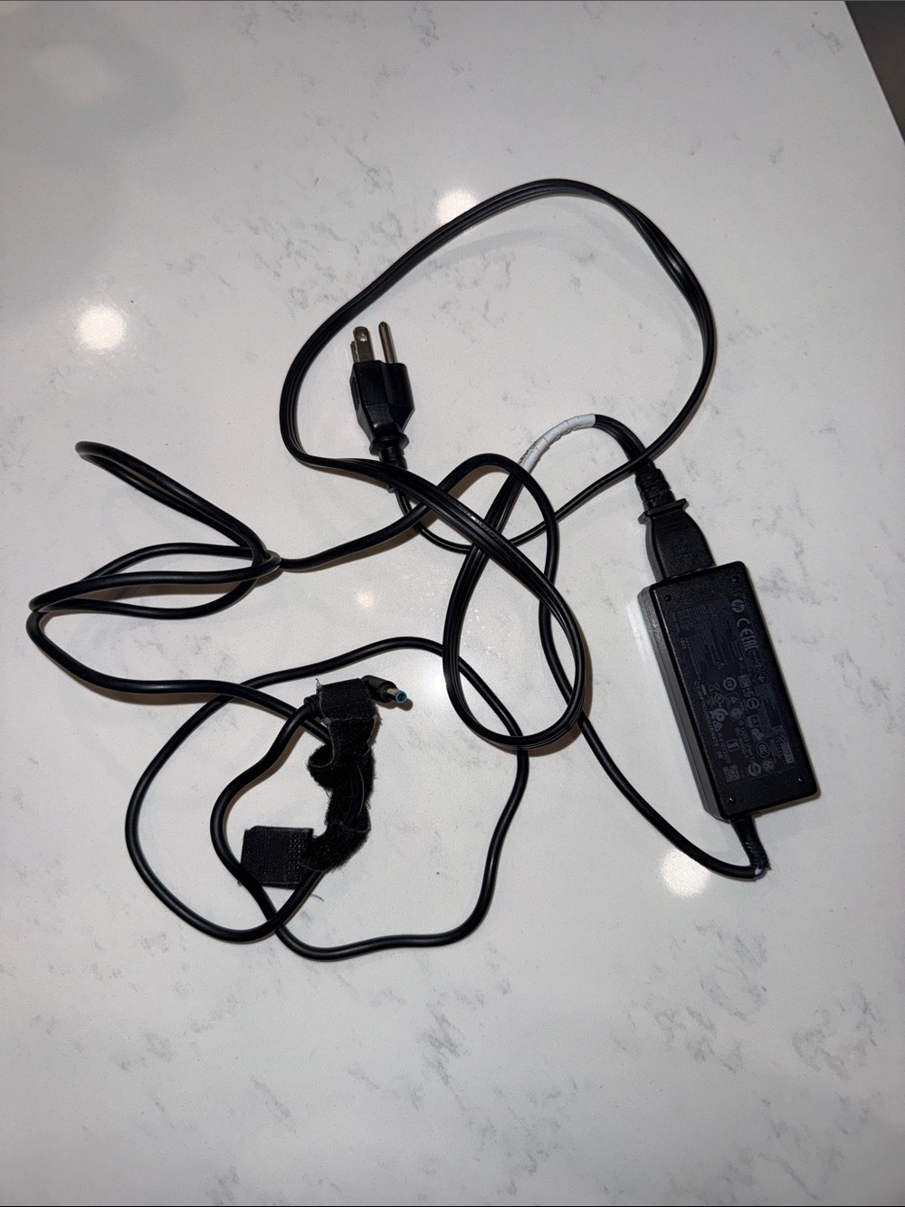 HP 45W Smart AC Adapter laptop charger with blue tip connector
